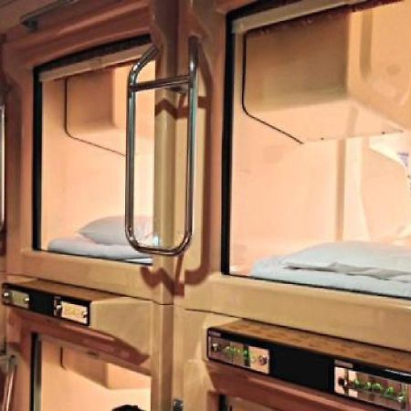 Capsule&Spa Grand Sauna Shinsaibashi Ōsaka Extérieur photo