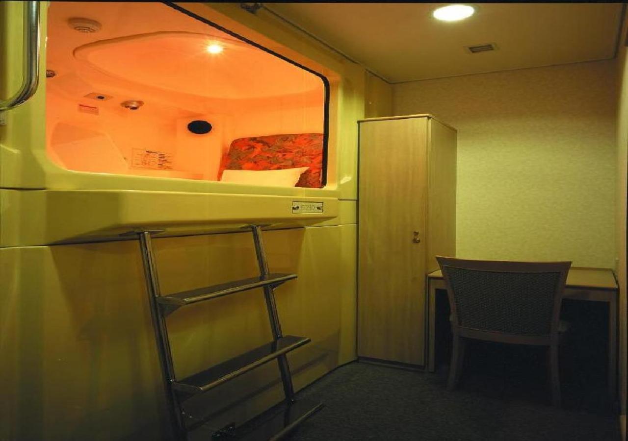 Capsule&Spa Grand Sauna Shinsaibashi Ōsaka Extérieur photo