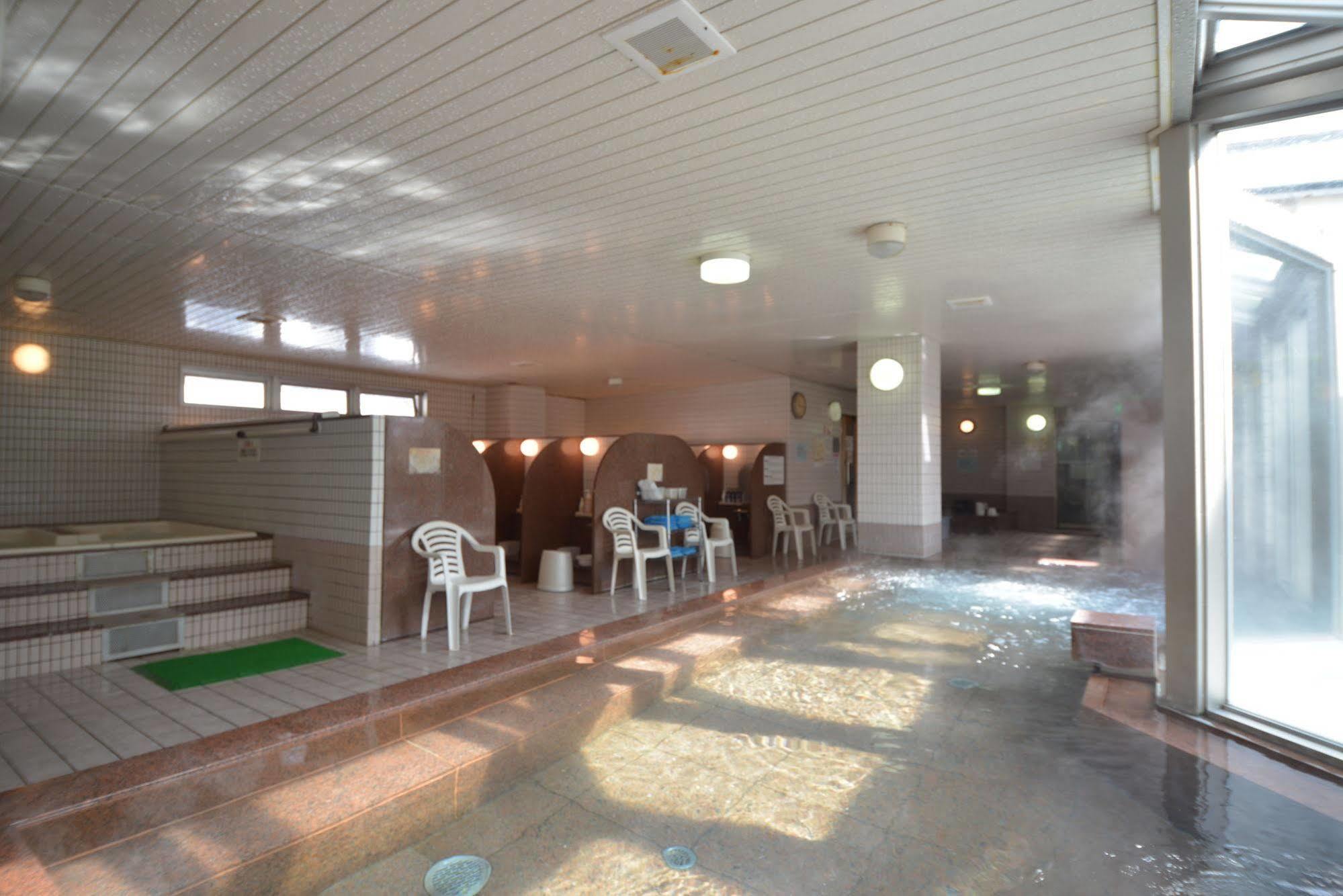 Capsule&Spa Grand Sauna Shinsaibashi Ōsaka Extérieur photo